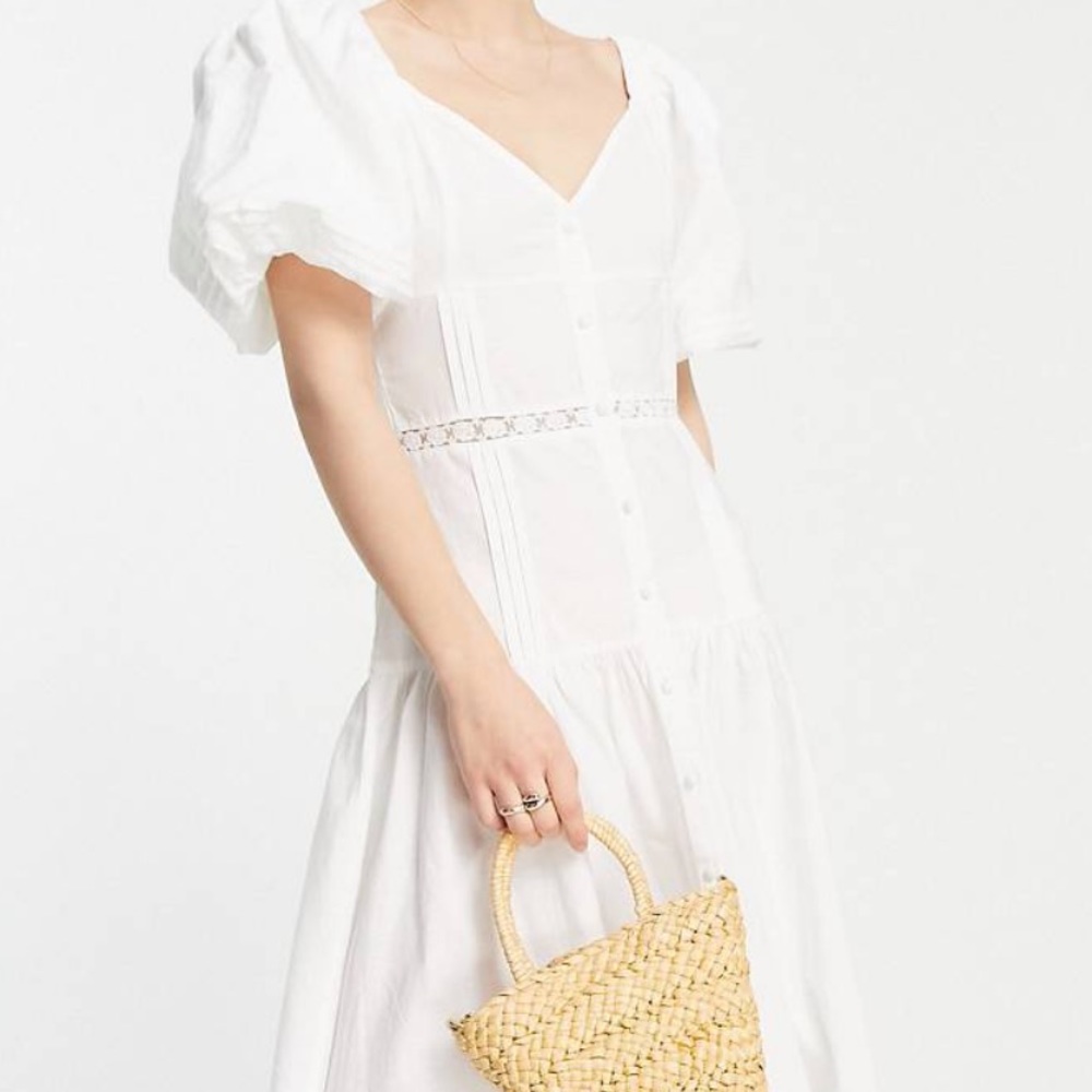 White puff sleeve maxi dress with lace insert